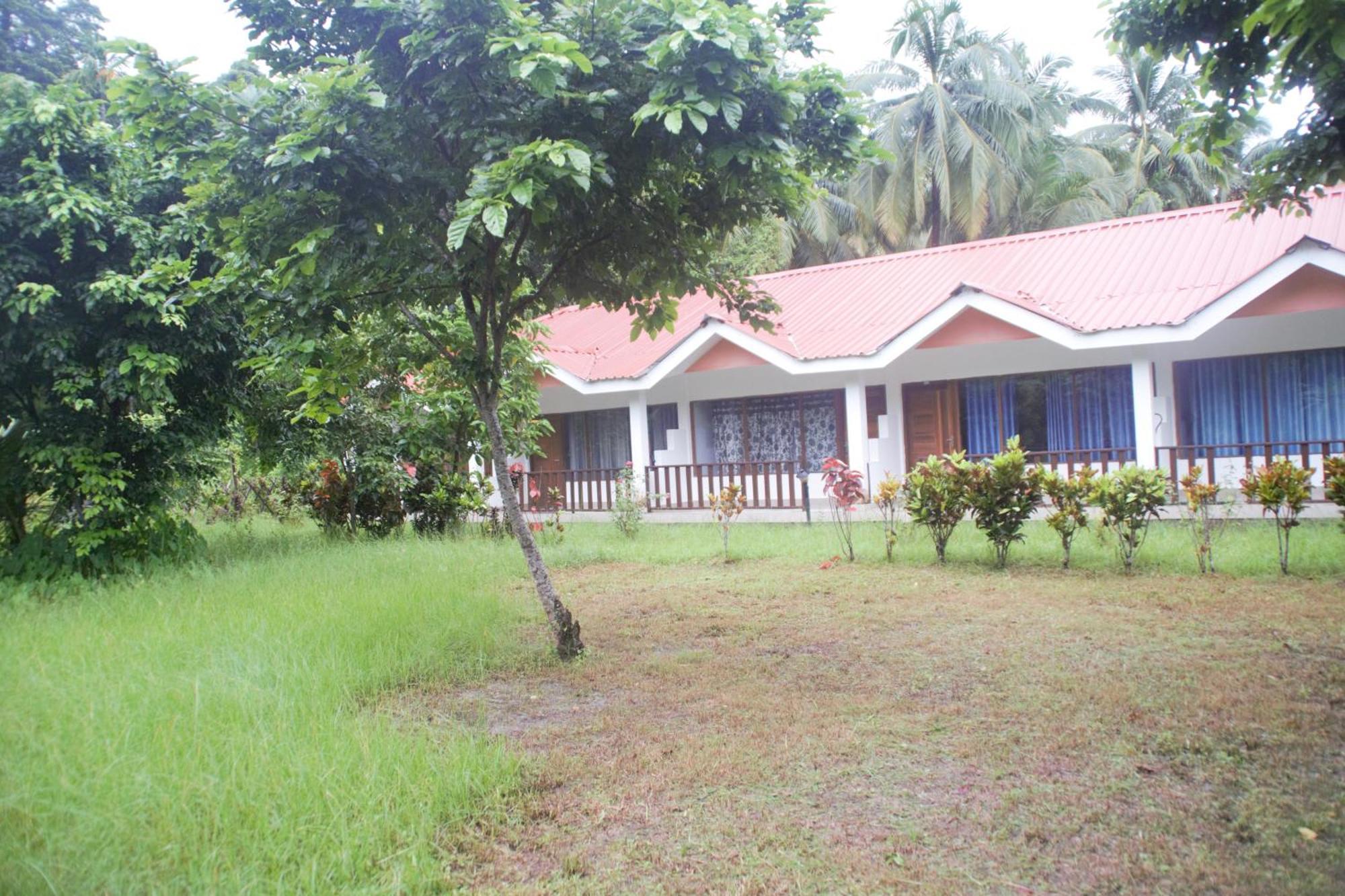 Hotel Exotica Squares Lakshmanpur Ngoại thất bức ảnh